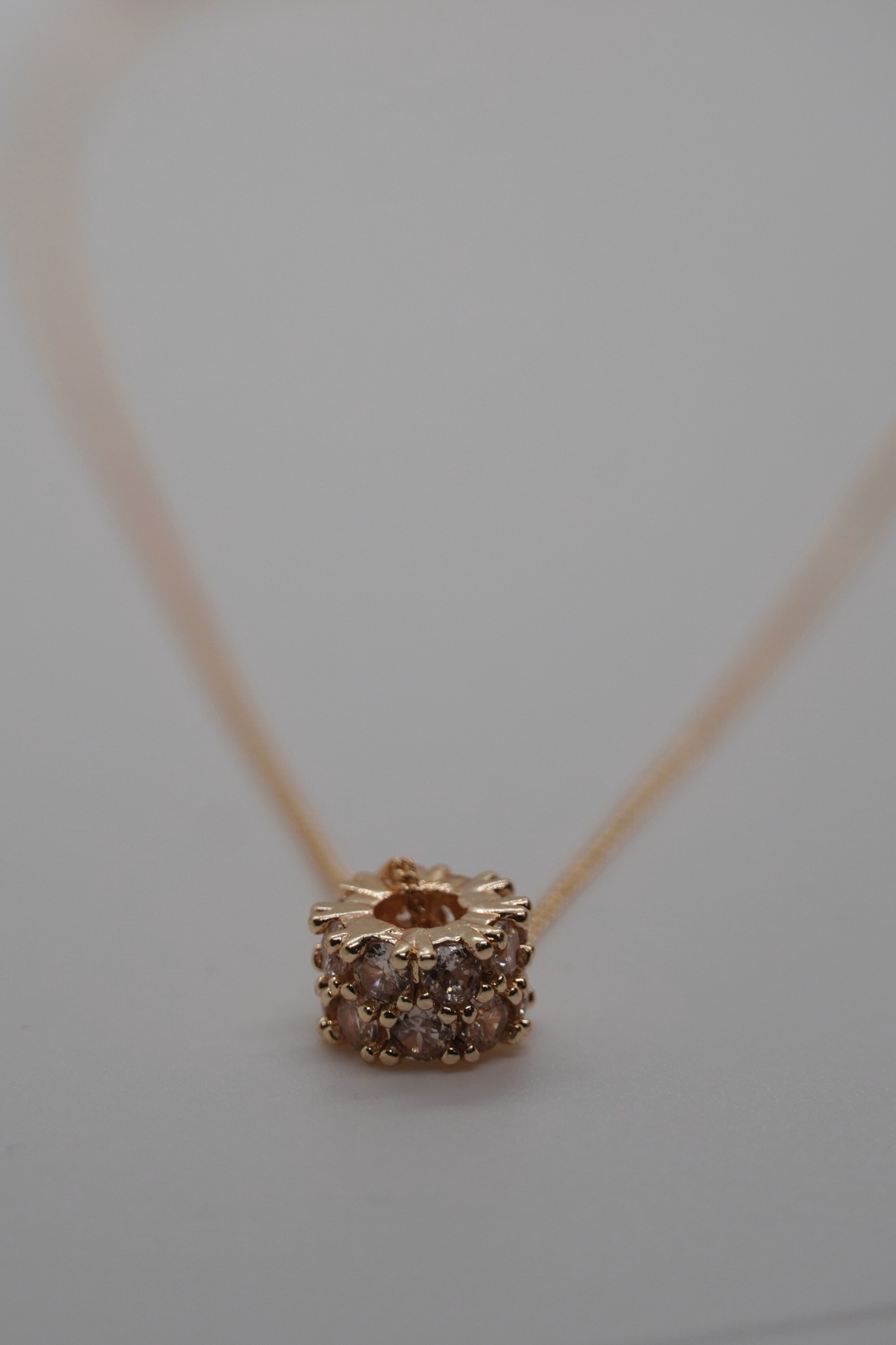 Circle Halskette in Gold aus Messing von arya store